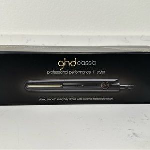 GHD classic flat iron